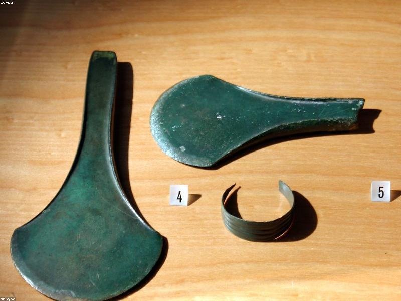 Stainless Steel Jewelry Care Guide: Keep Your Pieces Shining Forever