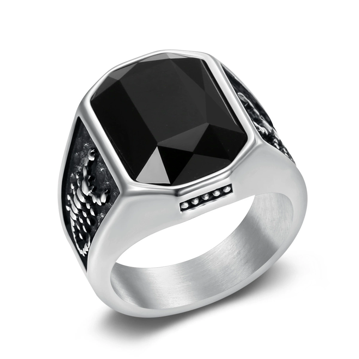 Hip Hop Scorpion Diamond Ring Men Fashion Show