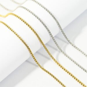 stainless steel box chain necklace wholesale main white background
