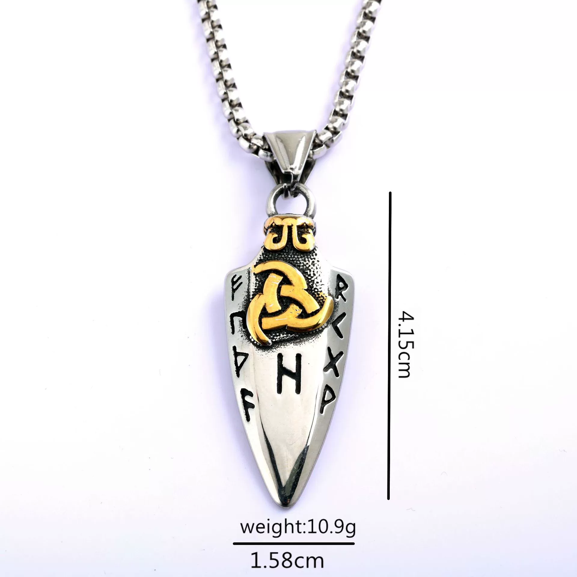 Vintage Celtic Knot Double-Sided Pendant Titanium Steel Necklace for Men Wholesale product view 5